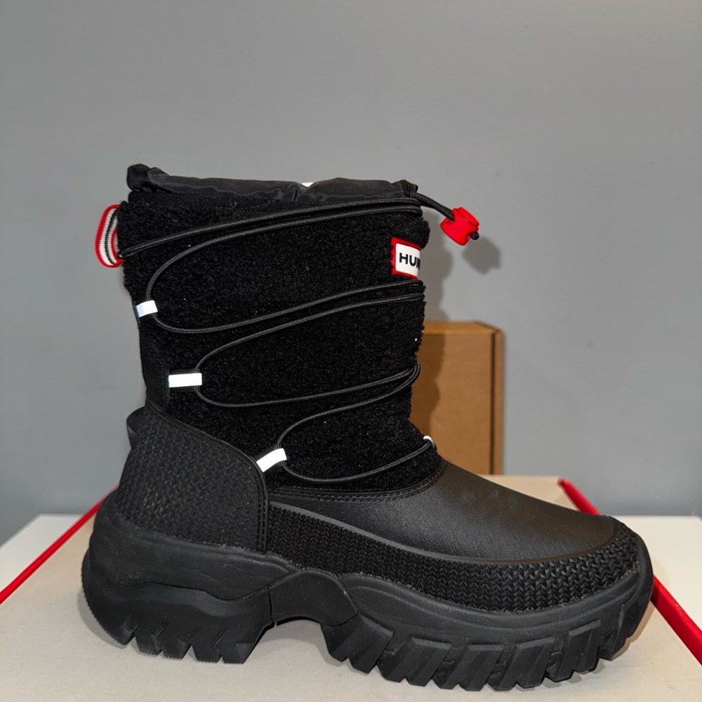 Hunter Brand New